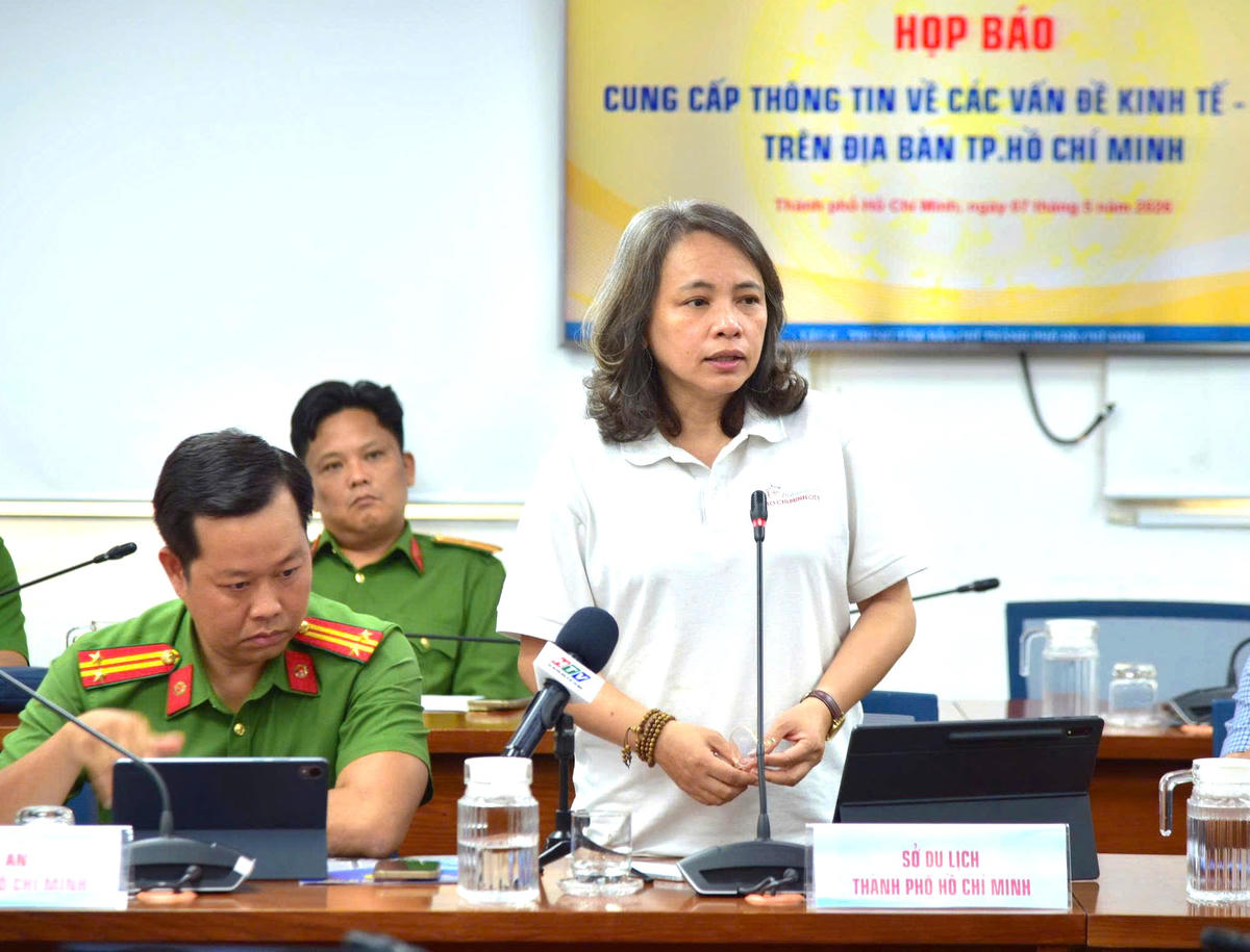 Bà Nguyễn Thị Thanh Thảo – Trưởng phòng Quy hoạch phát triển Tài nguyên Du lịch (Sở Du lịch TP Hồ Chí Minh) nói về kinh tế đêm trên địa bàn thành phố. Ảnh: H.K
