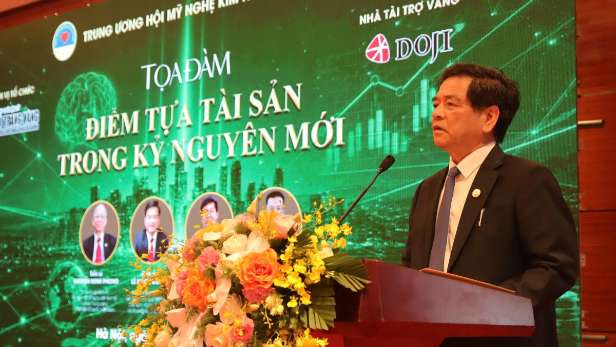 Tiến sĩ Lê Ngọc Dũng phát biểu tại Toạ đàm