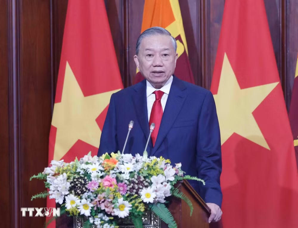 Tổng Bí thư, Chủ tịch nước Tô Lâm phát biểu tại buổi gặp gỡ báo chí nhân thăm cấp Nhà nước Sri Lanka. (Ảnh: Thống Nhất/TTXVN).