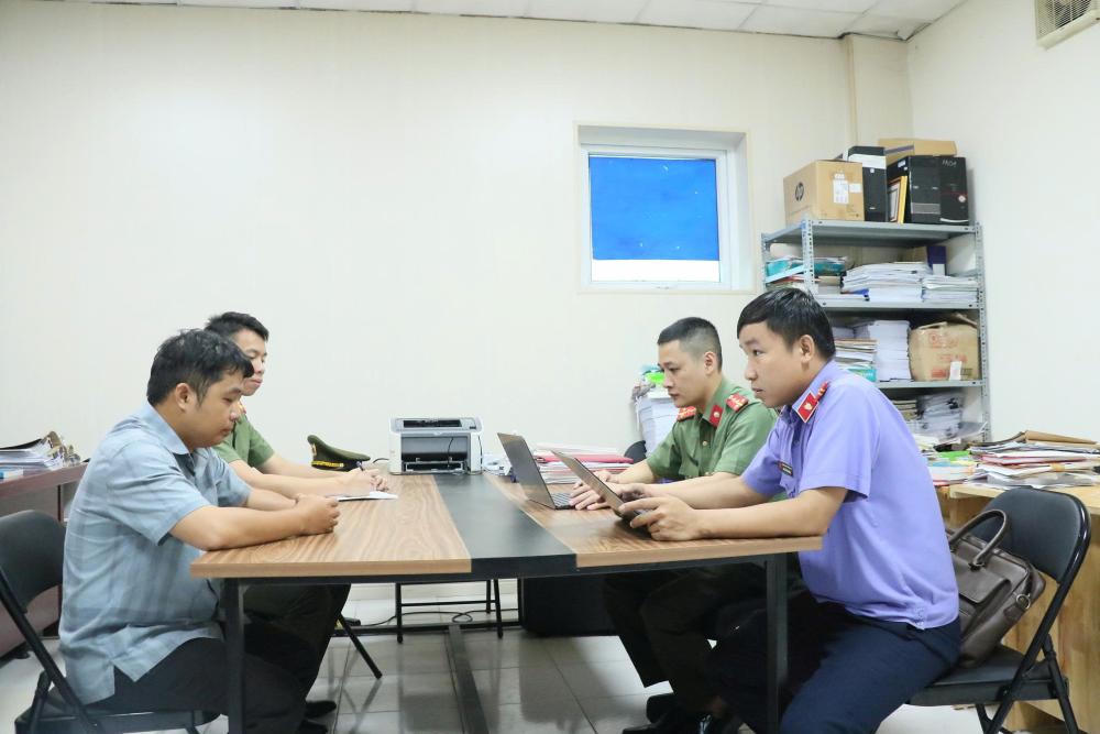 Hà Tĩnh: Làm giả và sử dụng tài liệu giả về vật liệu xây dựng, 6 đối tượng bị khởi tố 