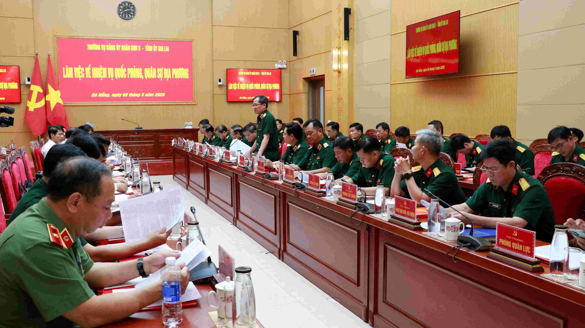Quang cảnh buổi làm việc. Ảnh: QK.
