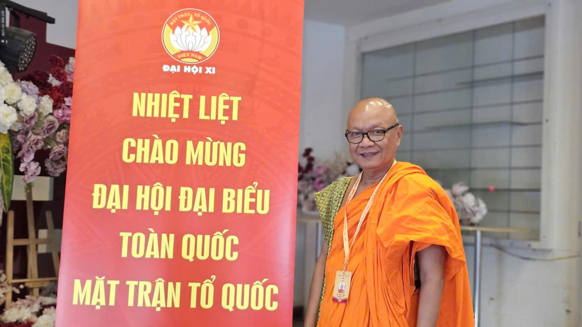 Hòa thượng Lý Hùng - Phó trưởng ban Trị sự Giáo hội Phật giáo Việt Nam TP Cần Thơ tại Hà Nội chiều 10/5. Ảnh: Đạt Lê