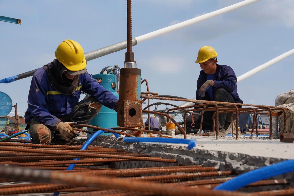 Bên cạnh đó, tuyến cao tốc Bến Lức-Long Thành cũng sẽ hợp với đường Vành đai 3 TP Hồ Chí Minh để tạo thành trục vòng cung khép kín, nối liền nhiều tỉnh thành Đông Nam bộ. Ảnh: Đ.Xá.