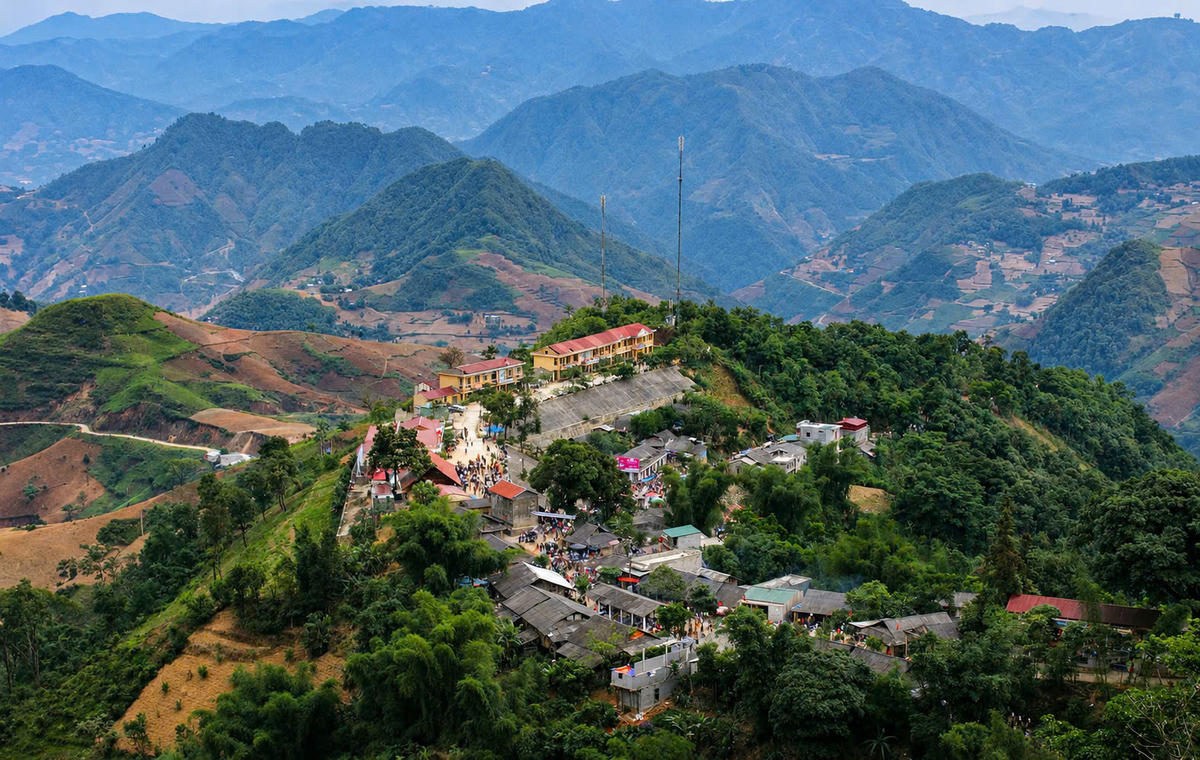Địa điểm diễn ra chợ tình Khâu Vai.