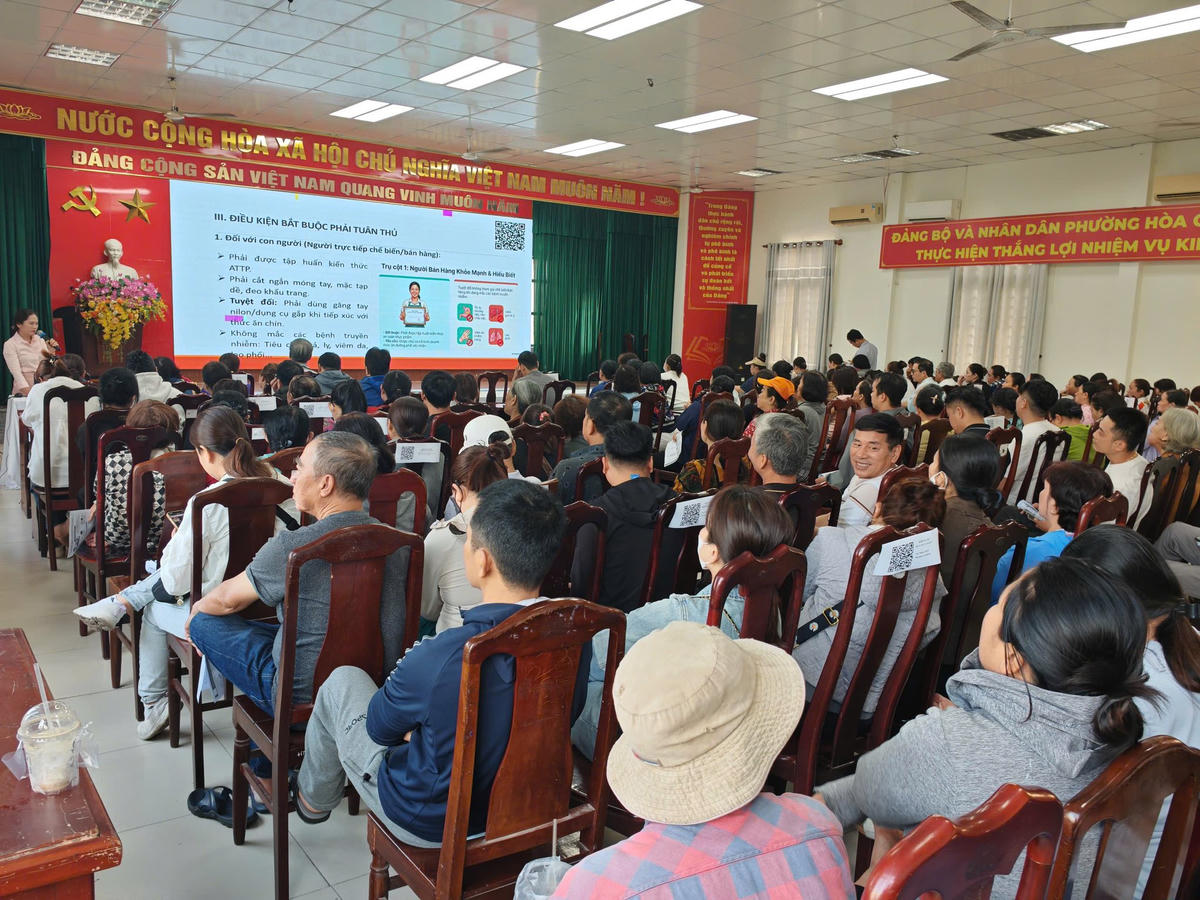 Đà Nẵng: Đảm bảo an toàn thực phẩm ở chợ trong mùa cao điểm du lịch