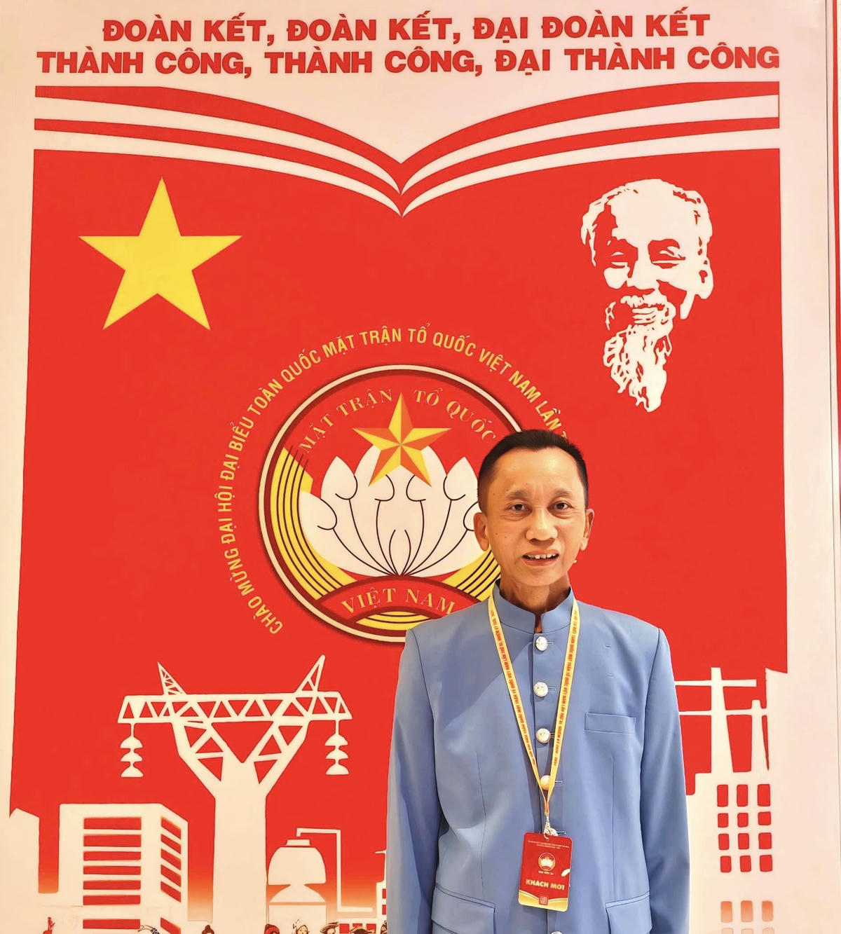 Hiệp sĩ Đại Thánh giá Lê Đức Thịnh dự Đại hội MTTQ Việt Nam lần thứ XI. Ảnh: Văn Hoa.