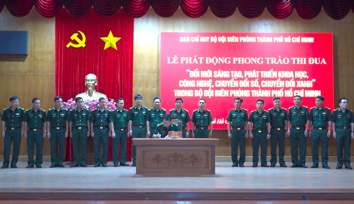 27 tập thể, cá nhân được khen thưởng tại cuộc thi chính luận về bảo vệ nền tảng tư tưởng của Đảng 