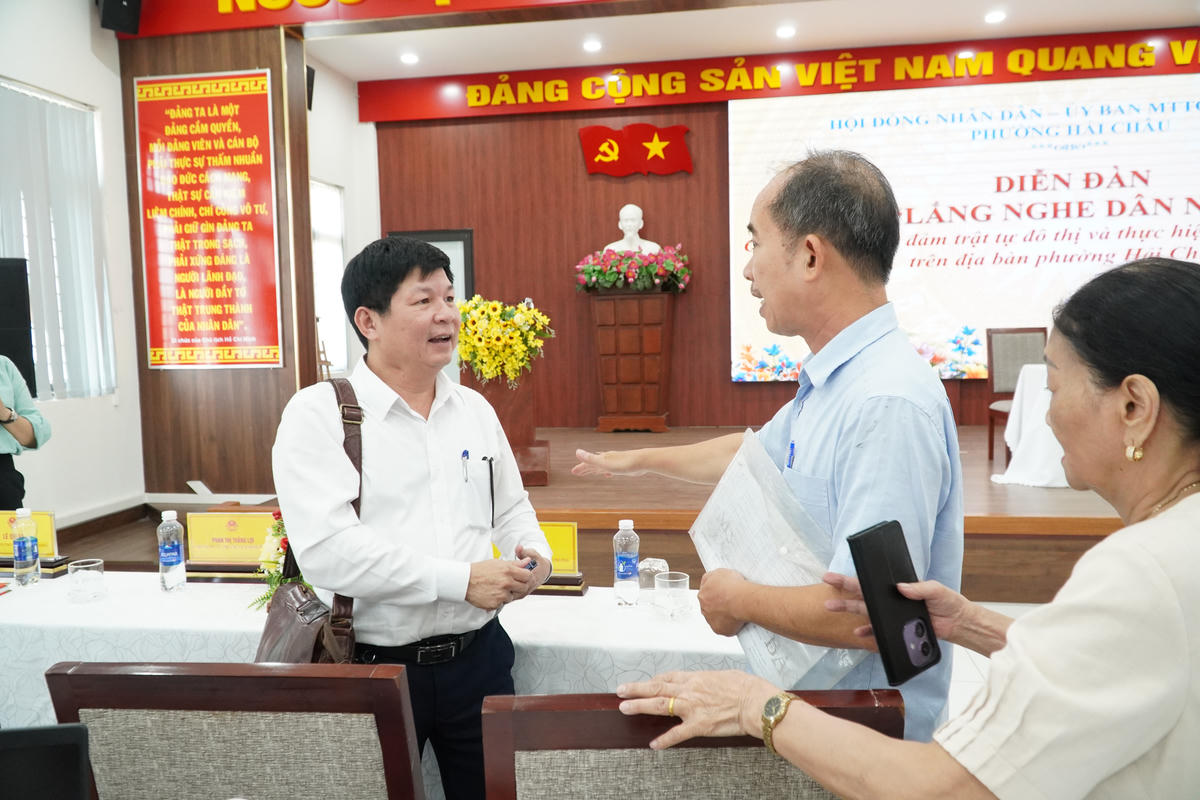 Đà Nẵng: Cử tri đồng tình việc đảm bảo trật tự đô thị gắn liền ổn định sinh kế