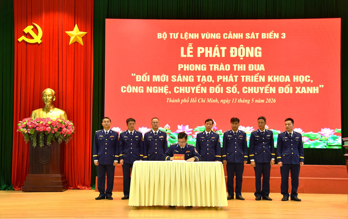 Quang cảnh lễ phát động. Ảnh: Đức Định.