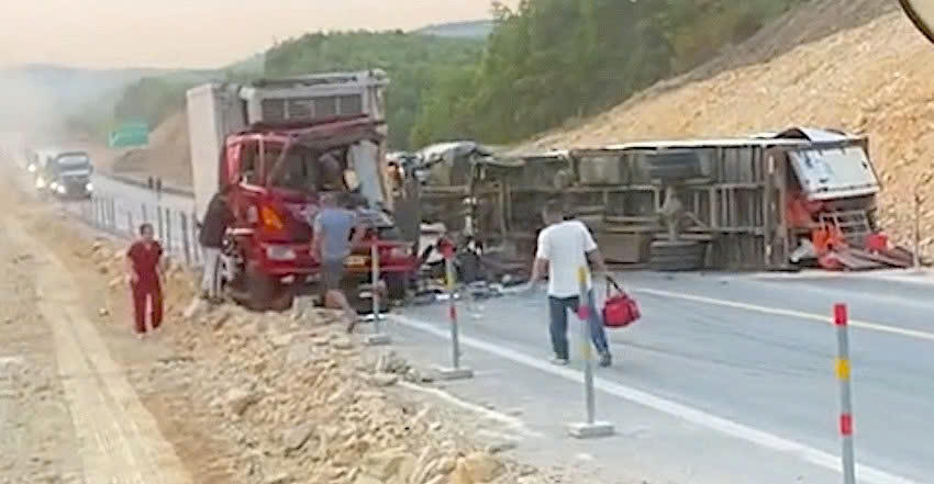 Quảng Trị: 2 người tử vong sau tai nạn giao thông ở cao tốc Cam Lộ - La Sơn