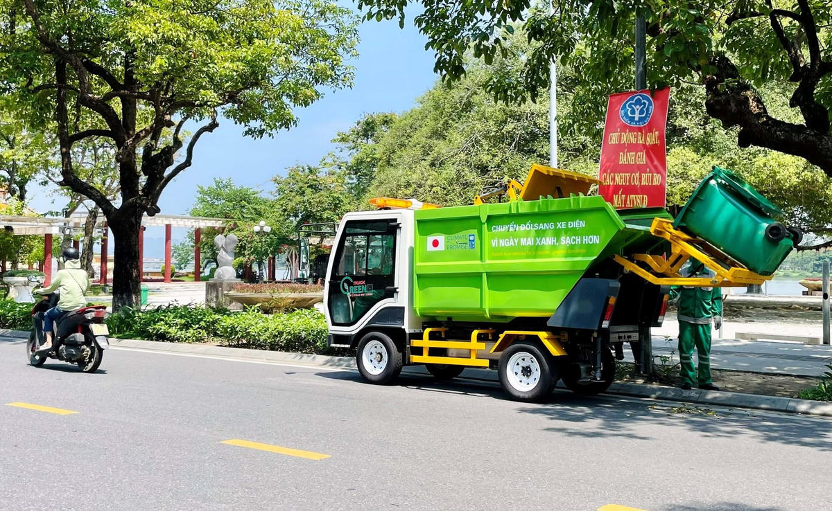 Hà Nội: Gỡ “điểm nghẽn” xử lý chất thải