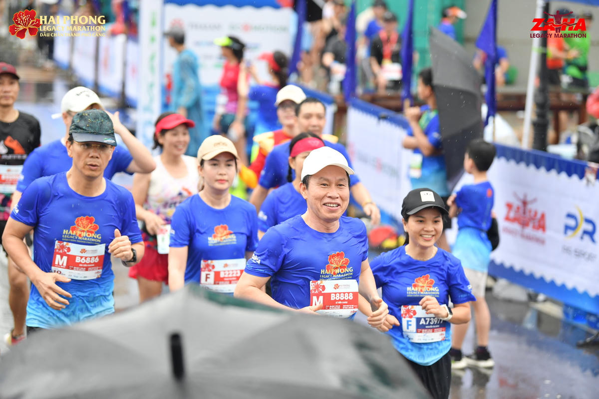 Phó Thủ tướng Lê Tiến Châu trực tiếp tham gia đường chạy Hải Phòng Legacy Marathon 2026 - Dấu chân thành phố Cảng. Ảnh: BTC.