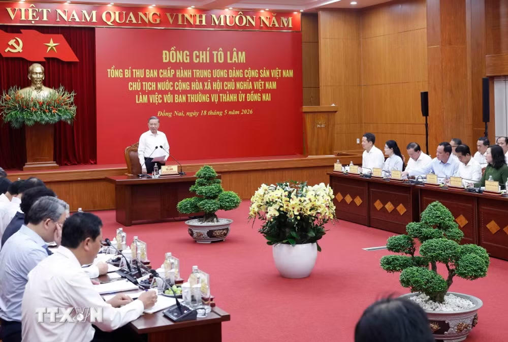 ttxvn-tong-bi-thu-chu-tich-nuoc-lam-viec-voi-ban-thuong-vu-thanh-uy-dong-nai-1.jpg