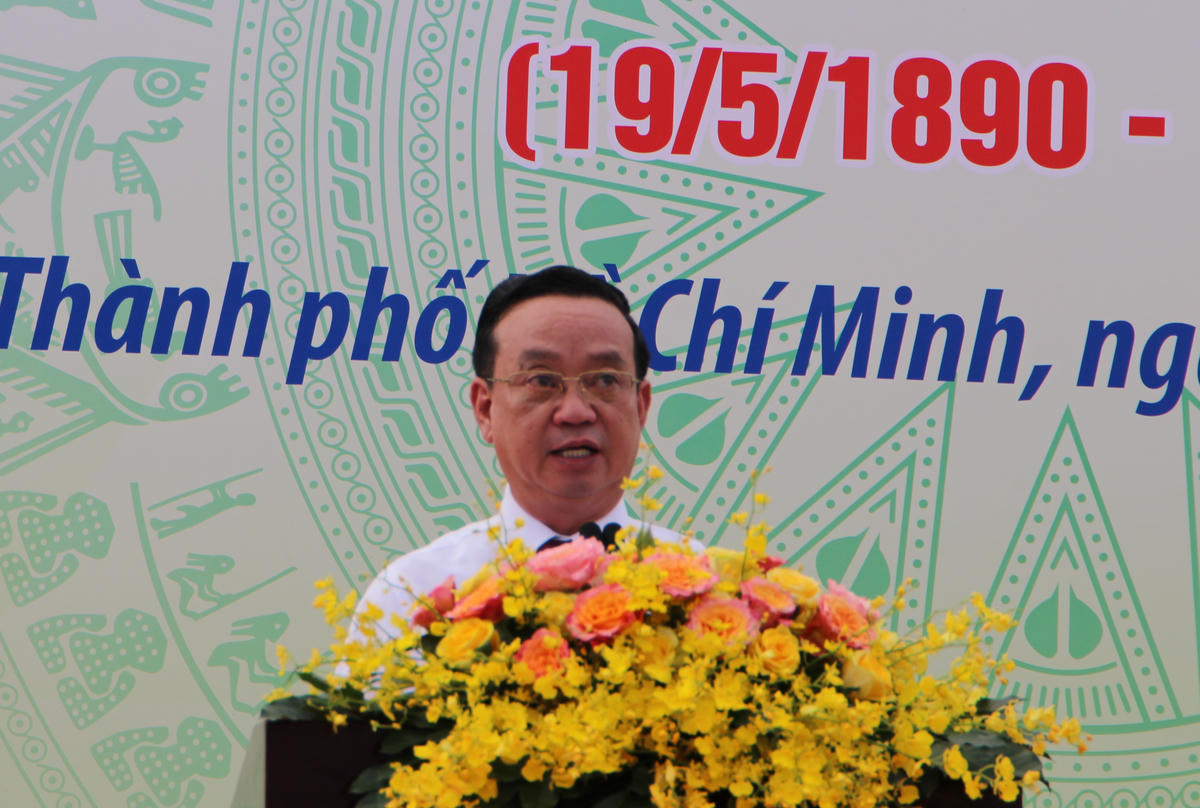 Ông Bùi Minh Thạnh - Phó Chủ tịch UBND TP Hồ Chí Minh phát biểu tại Lễ phát động “Tết trồng cây đời đời nhớ ơn Bác Hồ” tại Công viên Văn hóa Láng Le. Ảnh: Q.Đ.