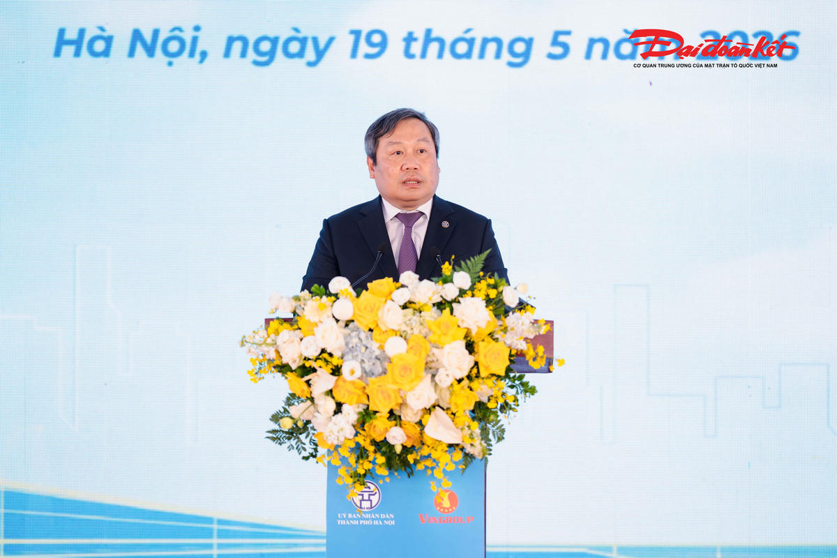 Chủ tịch UBND TP Hà Nội Vũ Đại Thắng phát biểu tại buổi lễ.