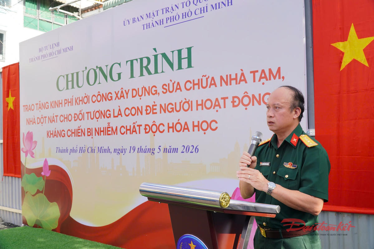 TP Hồ Chí Minh: Xóa nhà dột nát cho các gia đình chính sách