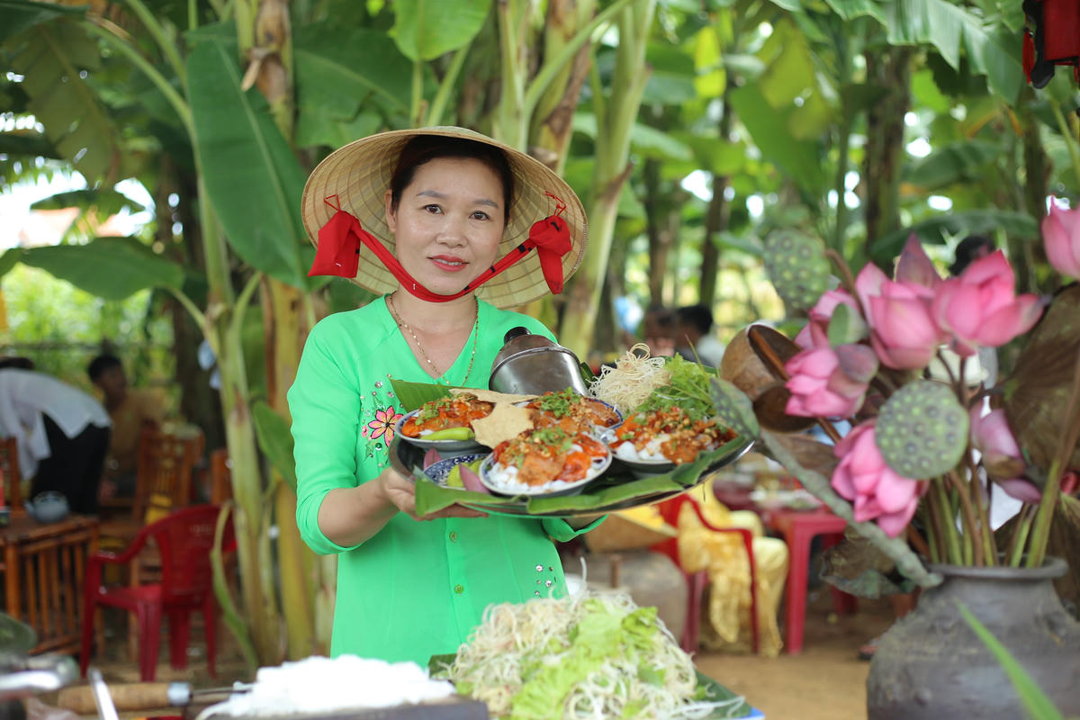 Đà Nẵng Food Tour: Trải nghiệm đa dạng ẩm thực Hội An, Điện Bàn, Tam Kỳ, Đại Lộc