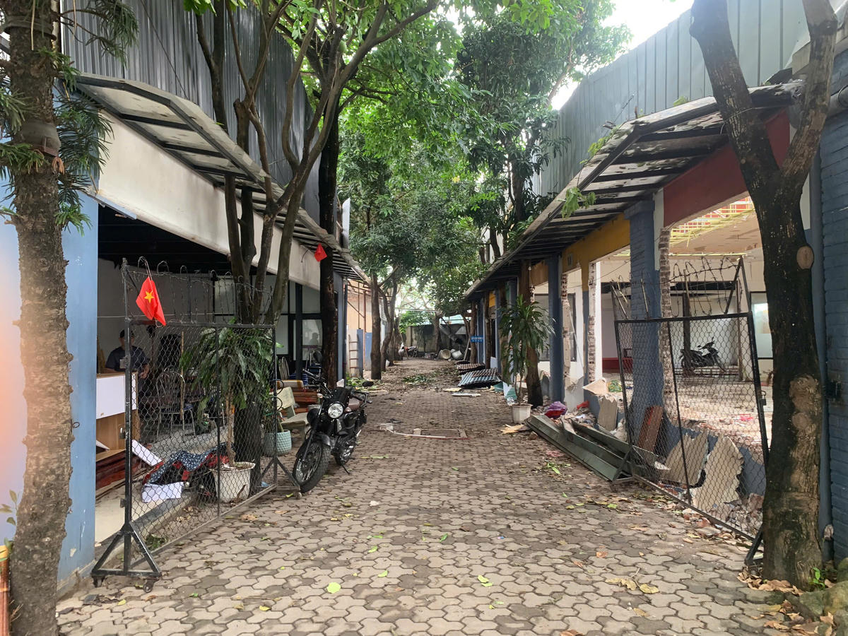 Hà Nội: Người dân phường Bồ Đề đồng thuận bàn giao mặt bằng thực hiện dự án thành phần phục vụ thi công cầu Trần Hưng Đạo