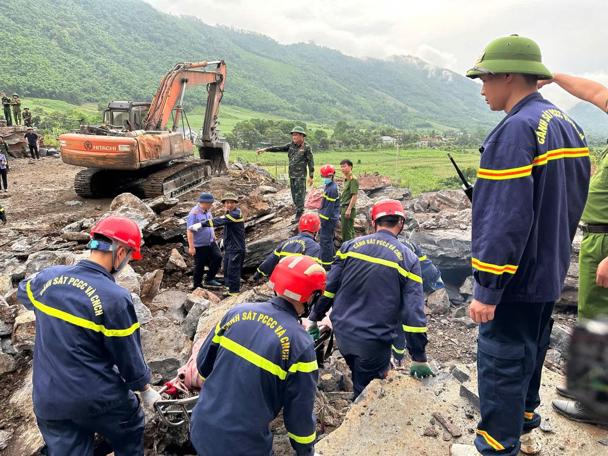 2 thi thể còn lại được tìm thấy trong sáng 21/5. Ảnh: CATH