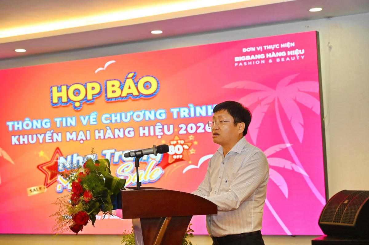 Ông Huỳnh Tấn Hải, Phó Giám đốc Sở Công Thương tỉnh Khánh Hòa, phát biểu tại buổi họp báo.
