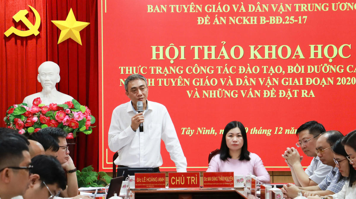 Hội thảo khoa học về thực trạng công tác đào tạo, bồi dưỡng cán bộ Ban Tuyên giáo và Dân vận trong giai đoạn mới