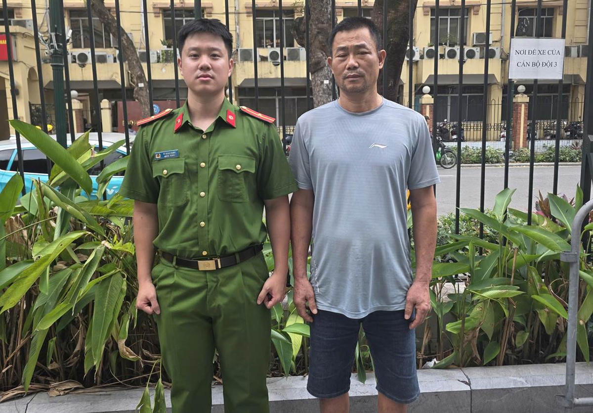 Đối tượng Ngô Doãn Quang đầu thú tại cơ quan công an.
