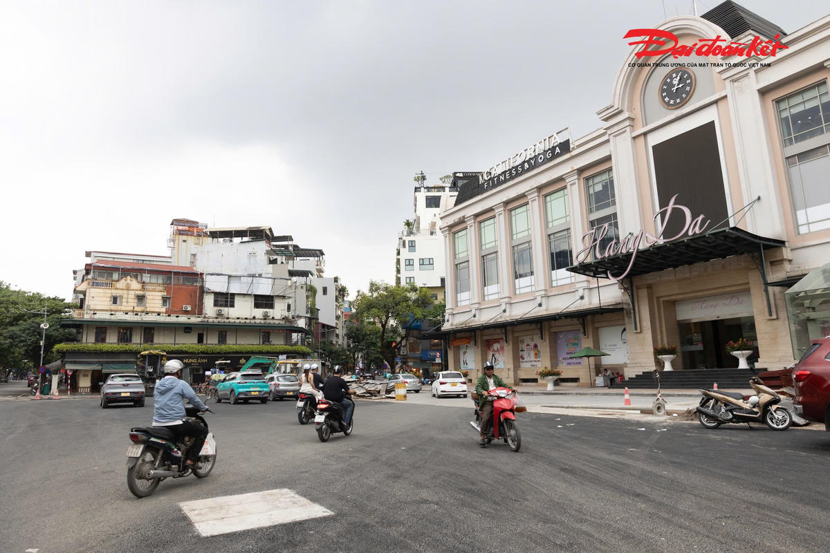 Bể ngầm được thiết kế có dung tích 2.500m3 với kết cấu bê tông cốt thép và sẽ lắp đặt trạm bơm điều tiết công suất mỗi bơm là 0,09m3/s, lắp đặt các hệ thống phụ trợ như hệ thống cống đấu nối vào bể, ra bể, cửa phai điều tiết. Tổng mức đầu tư khoảng 18,2 tỷ đồng.