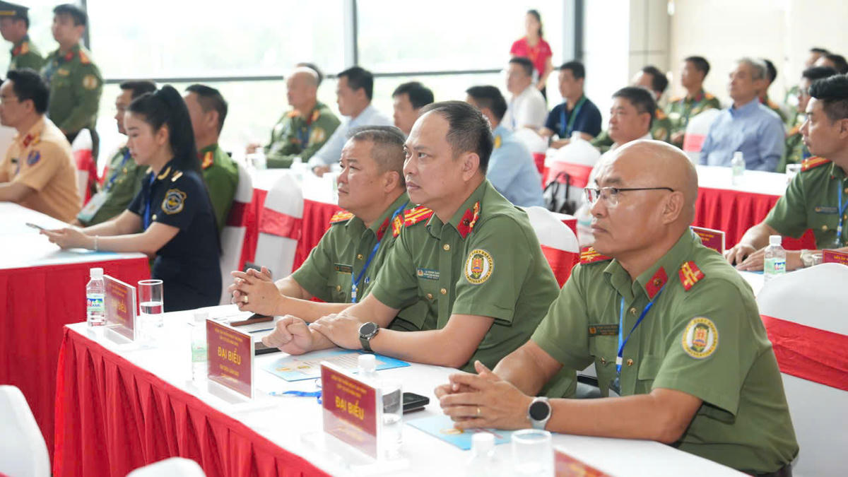 Phát biểu tại buổi diễn tập, Đại tá Nguyễn Hữu Khánh, Trưởng Công an cửa khẩu Cảng HKQT Nội Bài, Phó Trưởng Ban Chỉ đạo diễn tập nhấn mạnh, diễn tập CĐ152 không chỉ nhằm kiểm tra năng lực sẵn sàng chiến đấu của cán bộ, chiến sĩ mà còn giúp nâng cao khả năng chỉ huy, điều hành và phối hợp giữa các lực lượng.