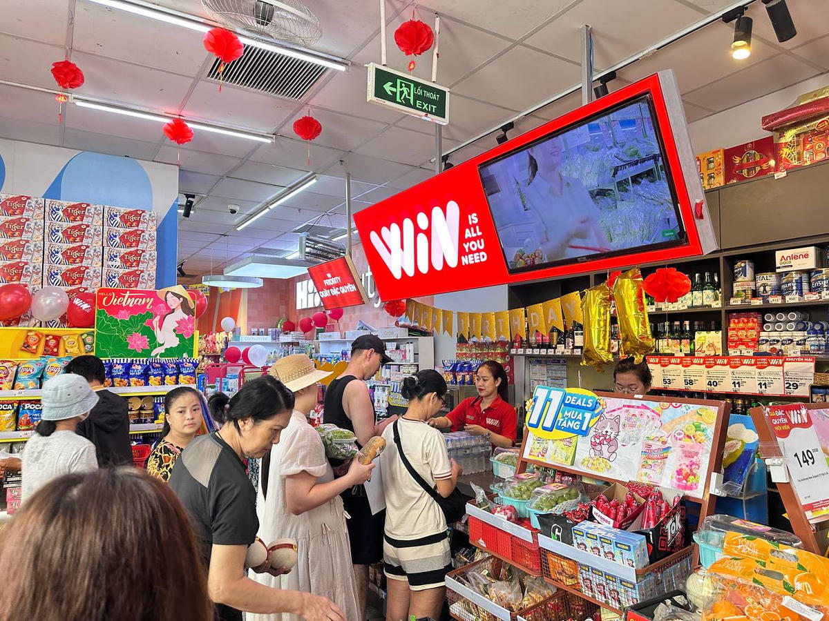 Các cửa hàng WiN đáp ứng nhu cầu mua sắm nhanh, tiện lợi.