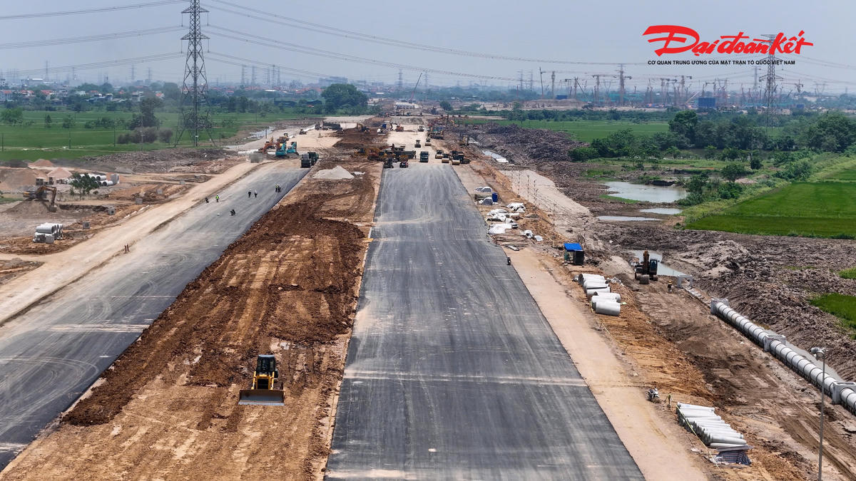 Hà Nội: Đại lộ rộng 120m dần thành hình, kết nối sân vận động 135.000 chỗ lớn nhất thế giới