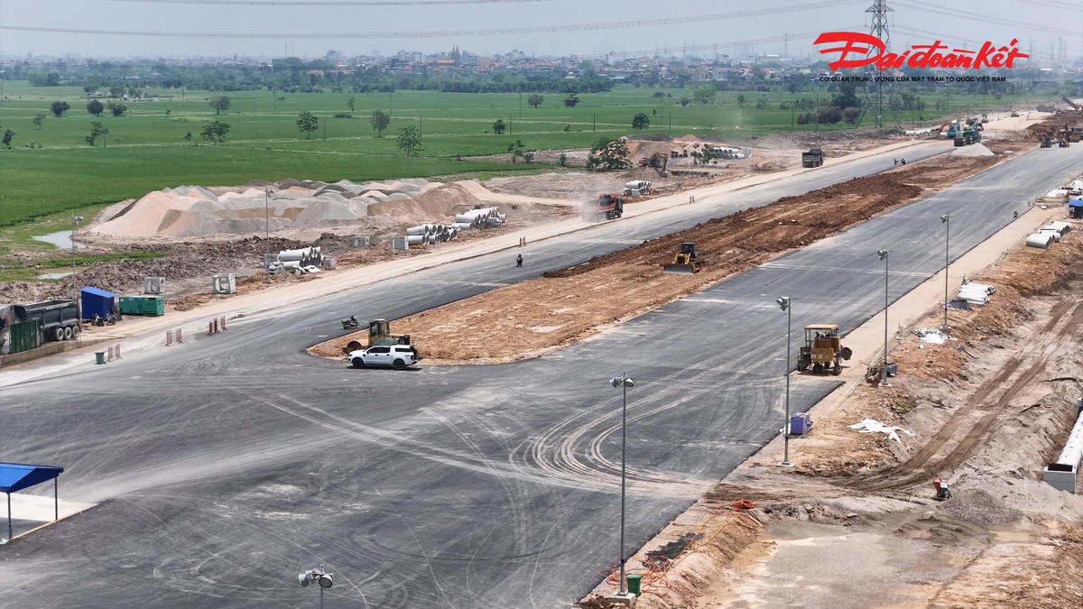 Hà Nội: Đại lộ rộng 120m dần thành hình, kết nối sân vận động 135.000 chỗ lớn nhất thế giới