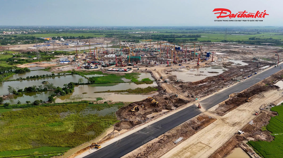 Hà Nội: Đại lộ rộng 120m dần thành hình, kết nối sân vận động 135.000 chỗ lớn nhất thế giới