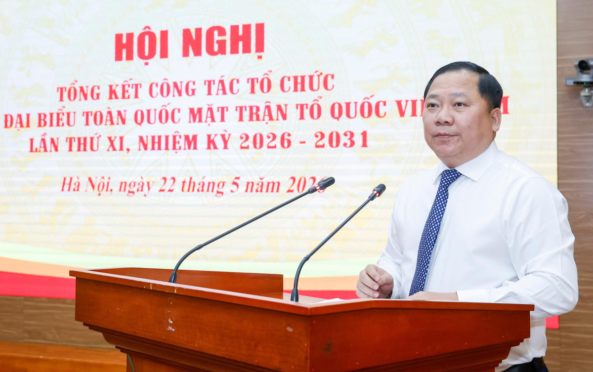 Phó Chủ tịch UBTƯ MTTQ Việt Nam Nguyễn Phi Long phát biểu tại Hội nghị. Ảnh: Quang Vinh.