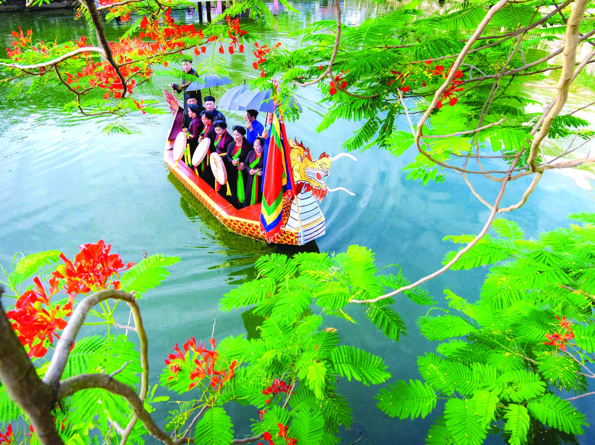 Cạn chén với sông Thương