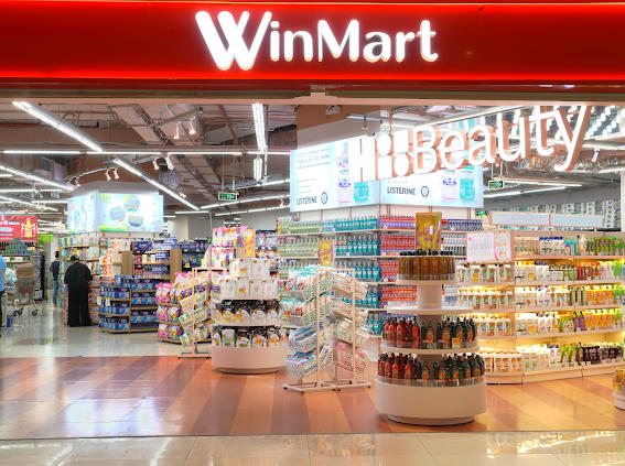 Các sản phẩm hoá mỹ phẩm uy tín được bày bán tại WinMart.