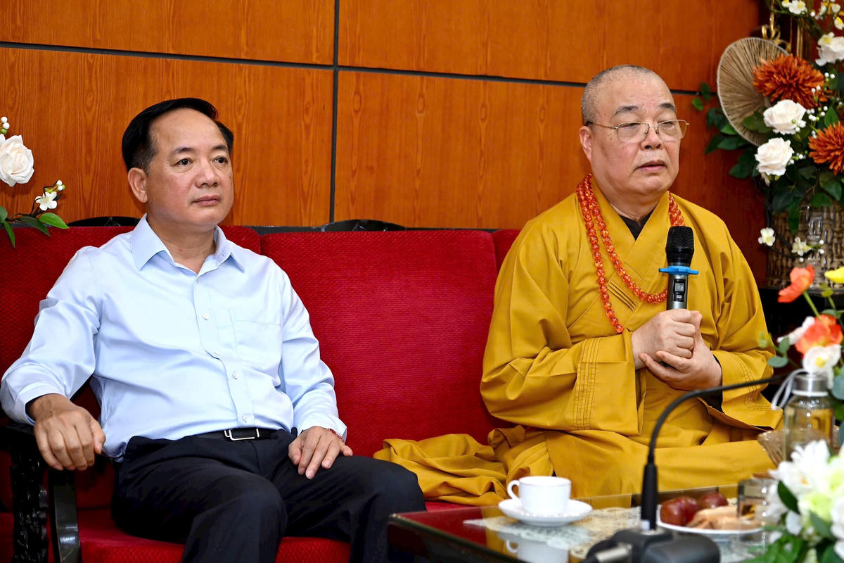 &nbsp;Hòa thượng Thích Thanh Nhiễu bày tỏ mong muốn tiếp tục nhận được sự quan tâm, hỗ trợ của Đảng, Nhà nước đối với các hoạt động của Giáo hội Phật giáo Việt Nam
