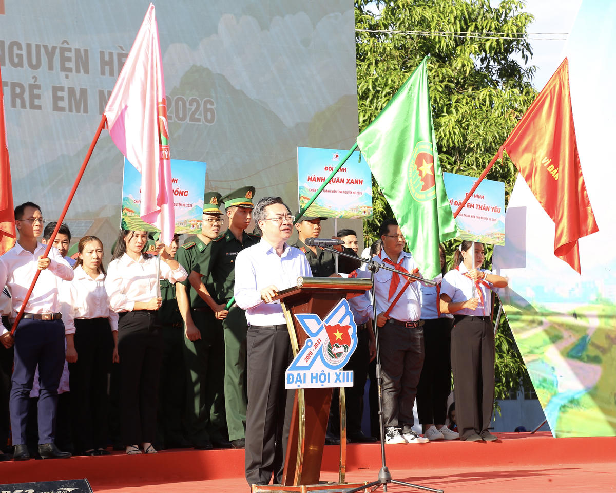 Ông Nguyễn Thanh Nghị - Ủy viên Bộ Chính trị, Bí thư Trung ương Đảng, Trưởng Ban Chính sách, Chiến lược Trung ương phát biểu tại lễ ra quân chiến dịch. Ảnh: Thanh Tiến