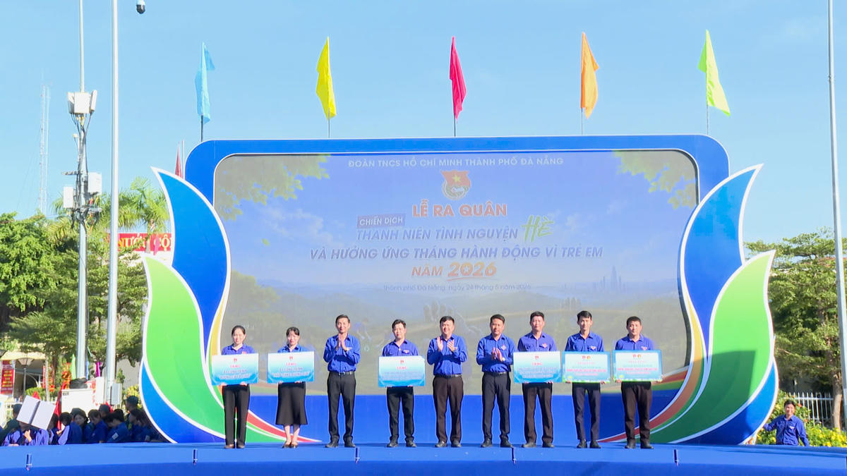 Đà Nẵng: Ra quân Ngày Chủ nhật xanh và Chiến dịch Thanh niên tình nguyện Hè