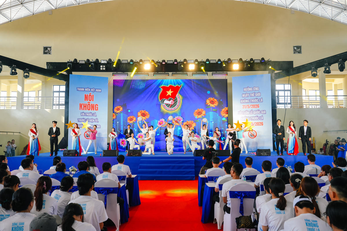 Quang cảnh lễ mít tinh. Ảnh: PV