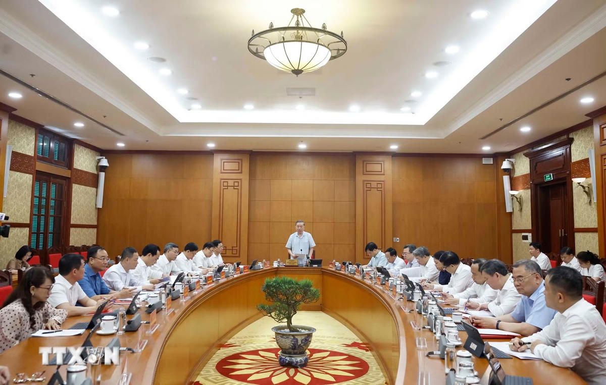 ttxvn-2505-tong-bi-thu-chu-tich-nuoc-nghien-cuu-khoa-hoc-co-ban-8.jpg