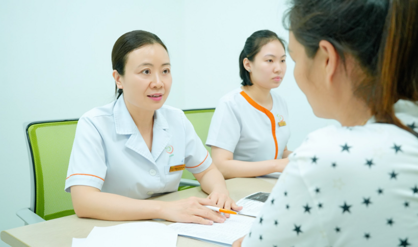 Cơ hội tiếp cận IVF cho các gia đình hiếm muộn khó khăn