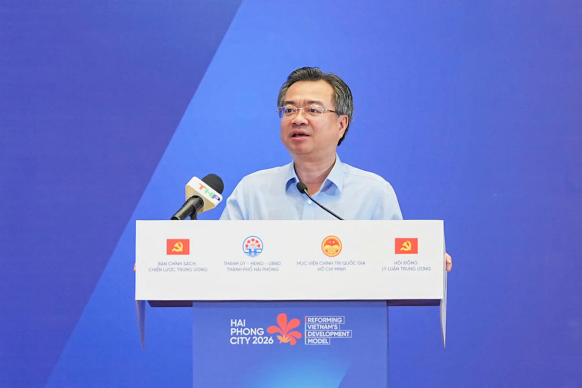 Ông Nguyễn Thanh Nghị, Ủy viên Bộ Chính trị, Bí thư Trung ương Đảng, Trưởng Ban Chính sách, chiến lược Trung ương phát biểu tại hội thảo. Ảnh: ĐT.&nbsp;