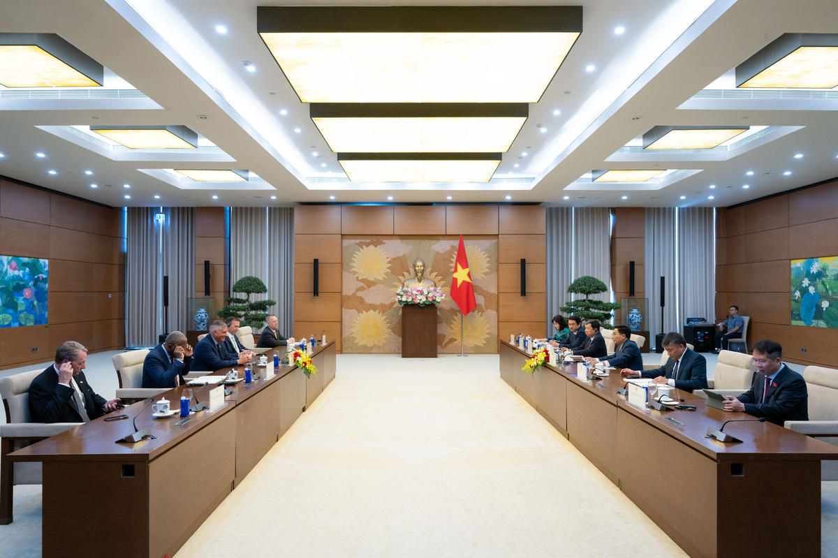 Quang cảnh buổi tiếp. Ảnh: Trung Thành
