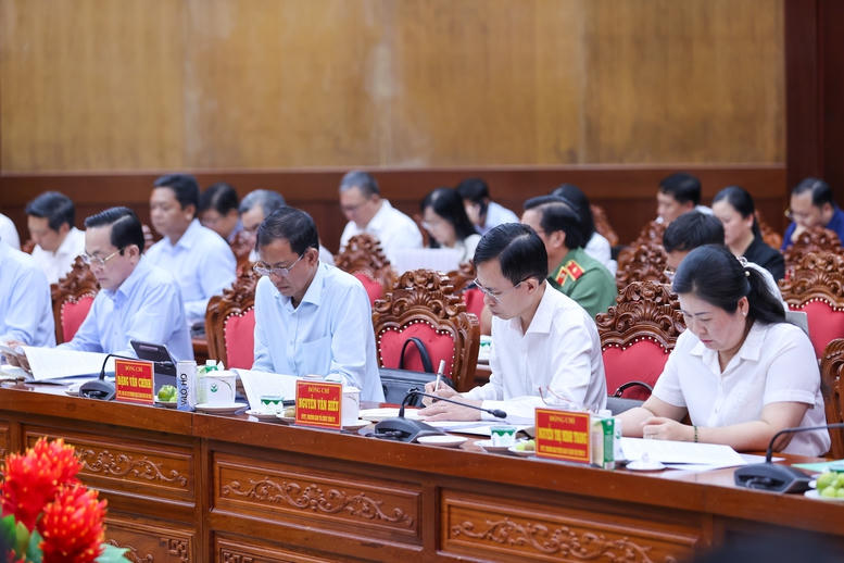 Thủ tướng: Vĩnh Long cần đặc biệt quan tâm tư duy hành động, đổi mới sáng tạo, kiến tạo phát triển- Ảnh 3.