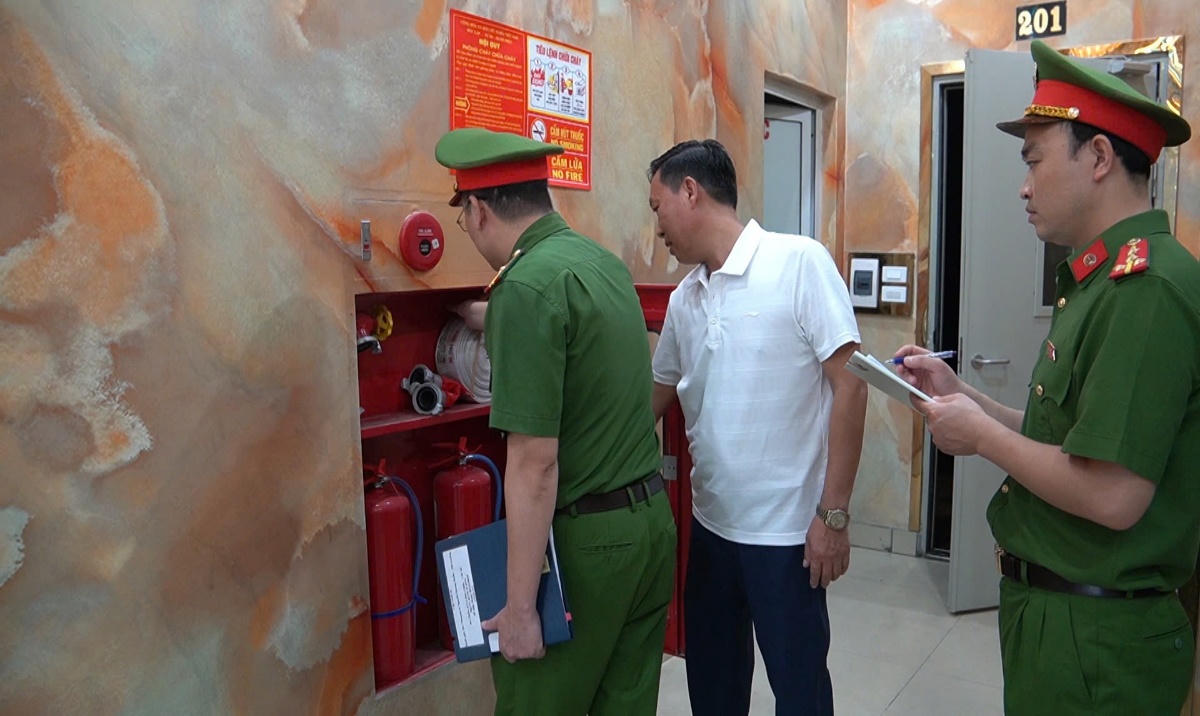 Hà Nội: Chấn chỉnh vi phạm về an toàn cháy nổ tại cơ sở kinh doanh karaoke