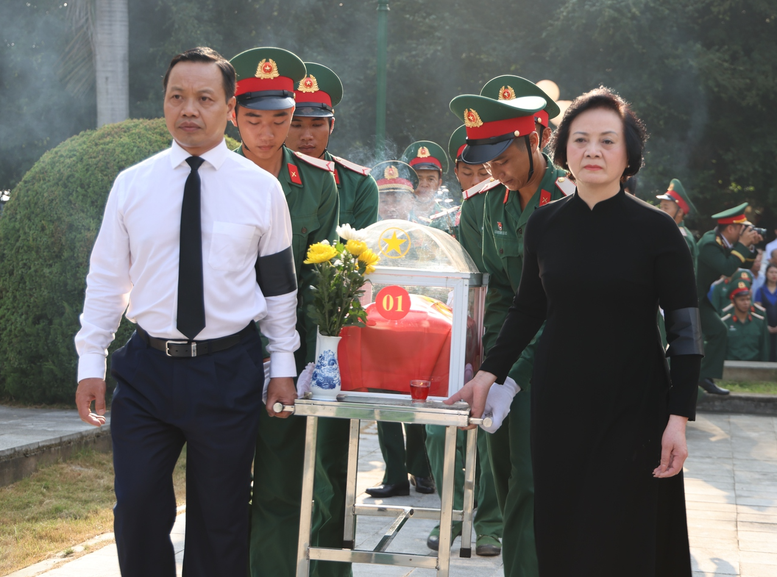 'Chiến dịch 500 ngày đêm' tiếp tục hành trình đưa các liệt sĩ trở về với đất mẹ- Ảnh 5.