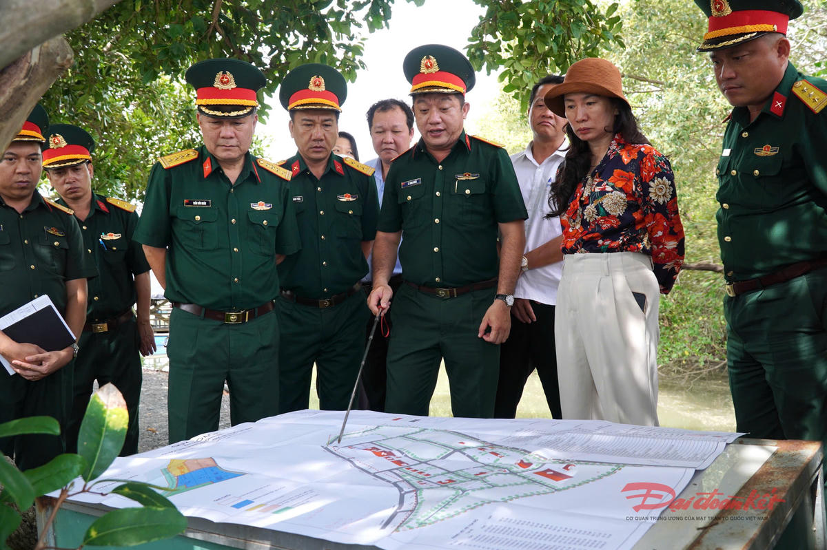 Bộ Tham mưu Quân khu 7 khảo sát xây dựng Hải đội Dân quân thường trực tại TP Hồ Chí Minh