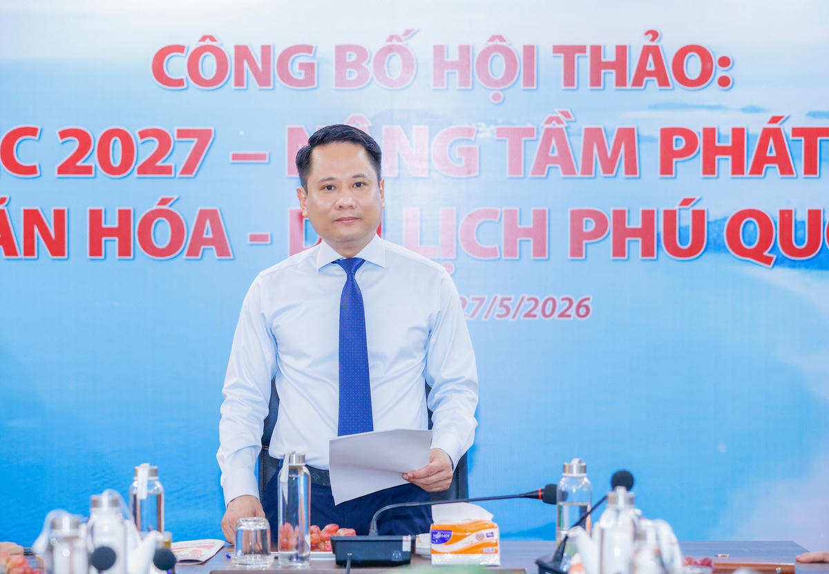 Nhà báo Trương Thành Trung, Tổng Biên tập Báo Đại đoàn kết phát biểu tại Lễ công bố thông tin Hội thảo quốc tế “APEC 2027 - Nâng tầm phát triển văn hóa - du lịch Phú Quốc”. Ảnh: Quang Vinh.