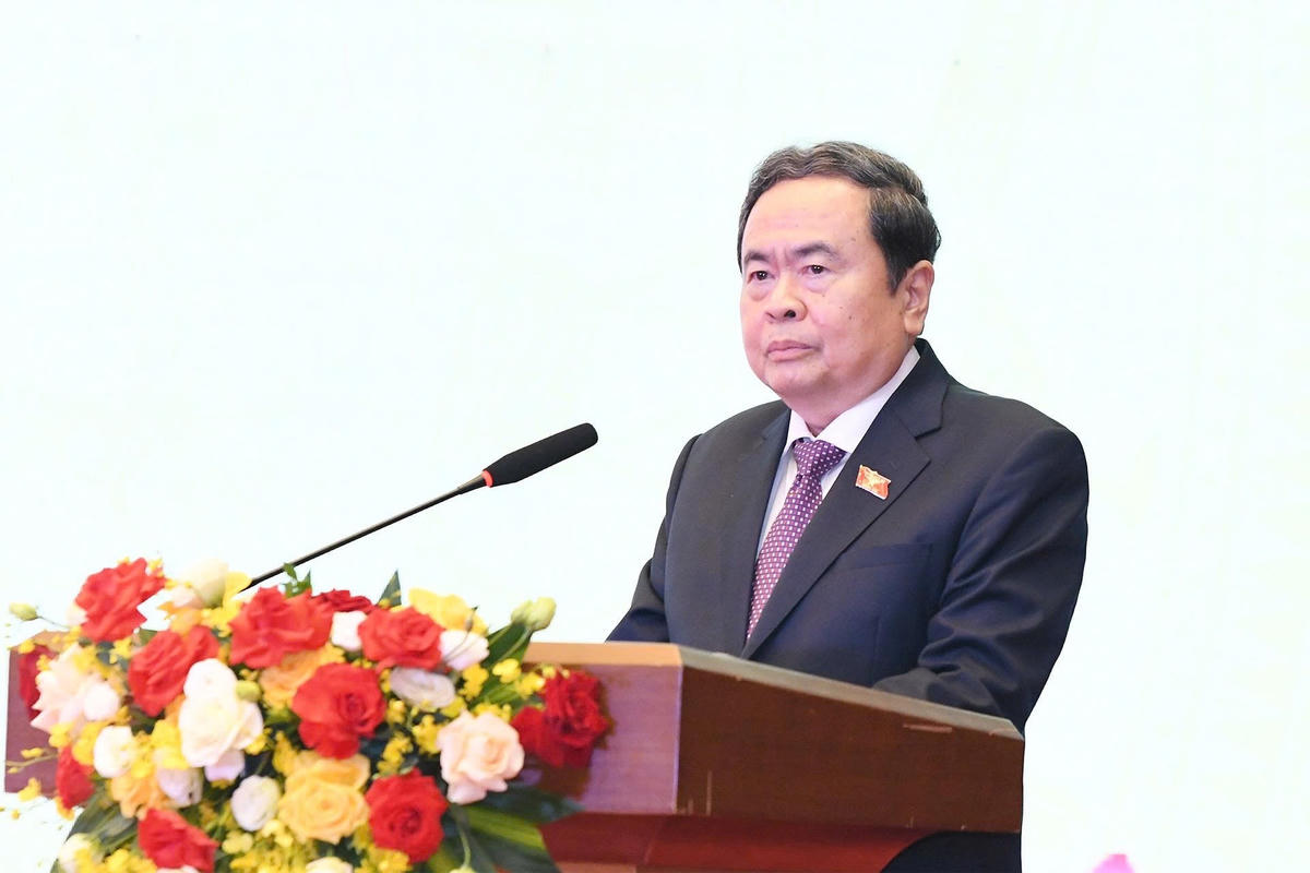 Đại biểu Quốc hội là người dân tộc thiểu số phải là cầu nối vững chắc giữa Đảng, Nhà nước với đồng bào