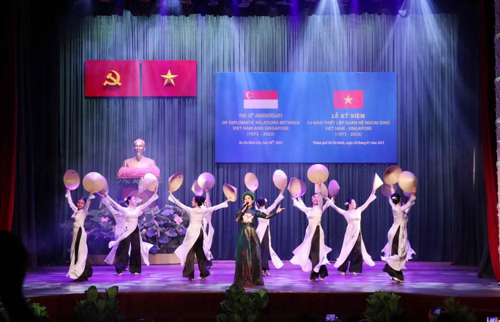 le-ky-niem-50-nam-thiet-lap-quan-he-ngoai-giao-viet-nam-singapore-tai-thanh-pho-ho-chi-minh-6855183.jpg